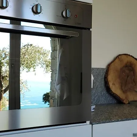 بيت خشبي Il Paradiso Sul Mare